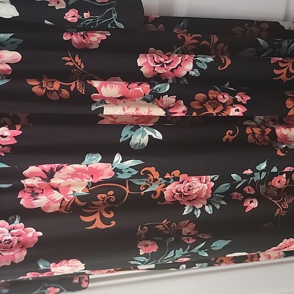 FLORAL MIDI DRESS SIZE L - Picture 4 of 6